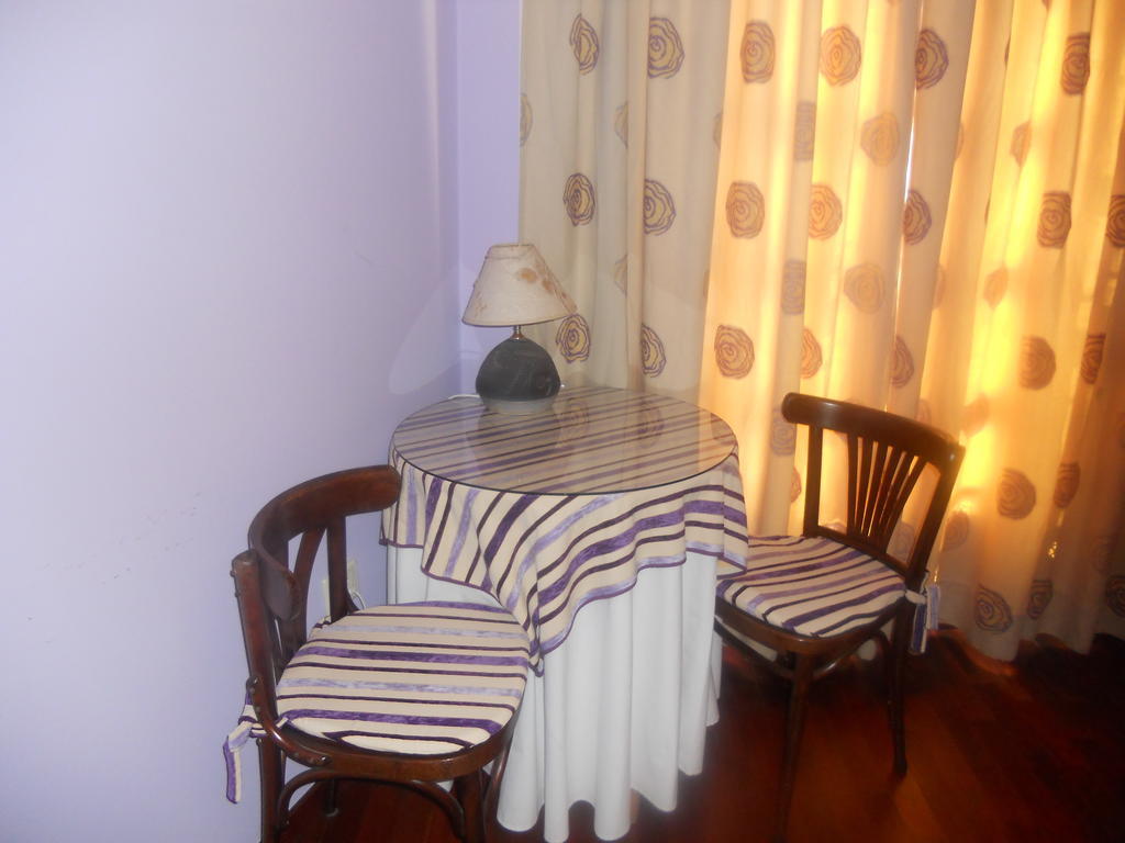 Hotel Тарамунди Стая снимка