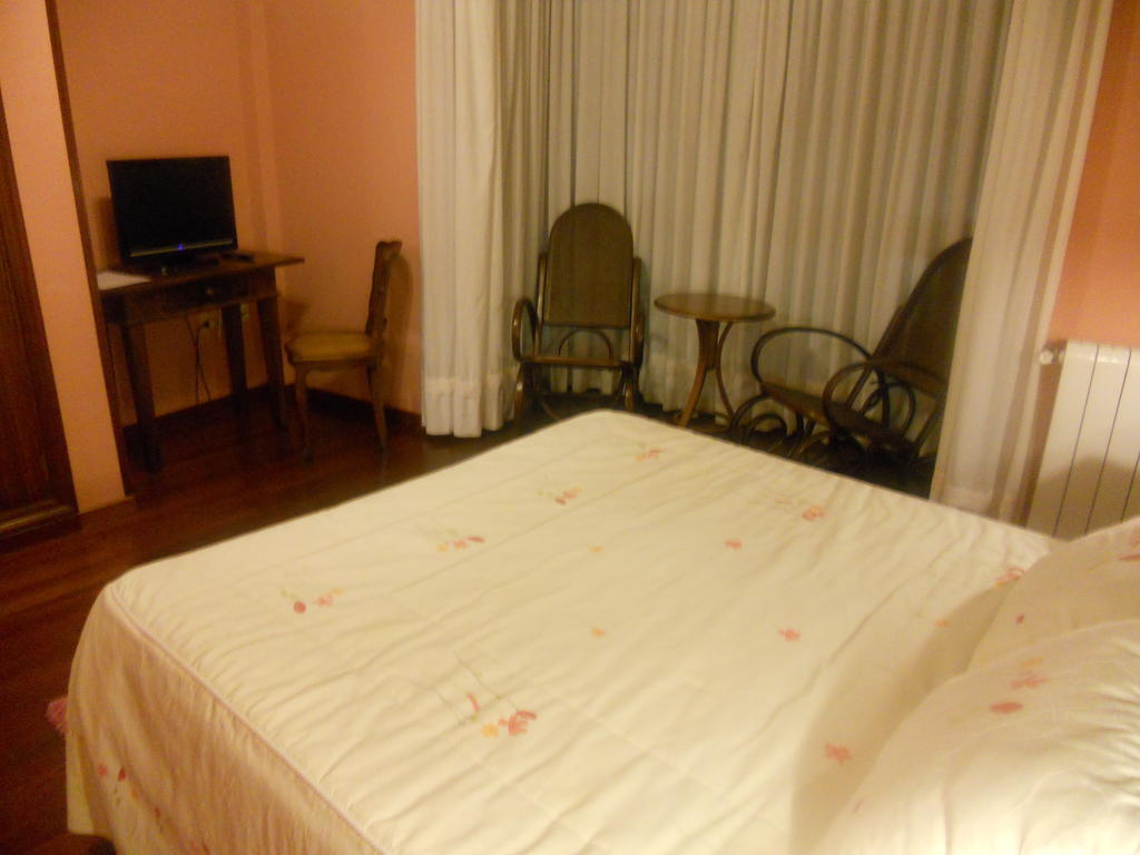 Hotel Тарамунди Стая снимка